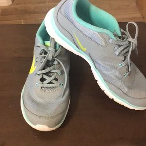 Running shoes - Nike